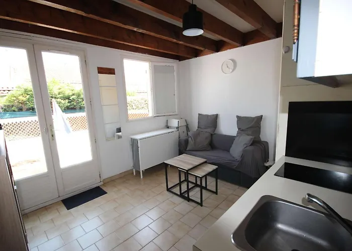 Maison T2 4 Couchages, Terrasse Cloturee, Sun Village Avec Piscine Commune, 300m De La A Lrsunr6 Portiragnes