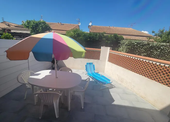 Maison T2 4 Couchages, Terrasse Cloturee, Sun Village Avec Piscine Commune, 300m De La A Lrsunr6 Villa *